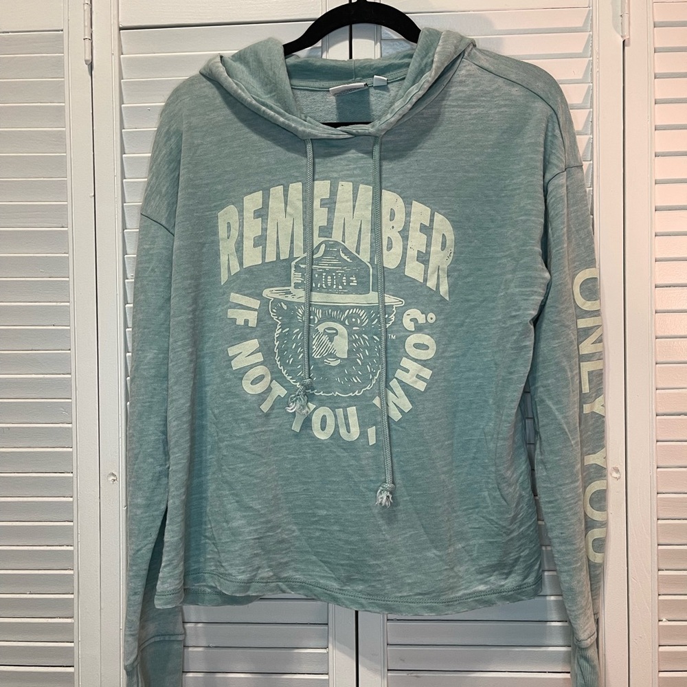 Smokey the bear sweatshirt